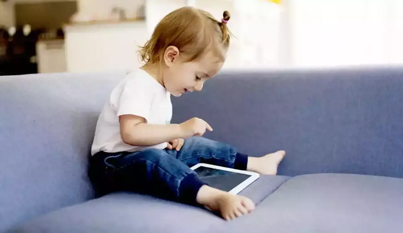Blog Image for article New research and advice around screen time
