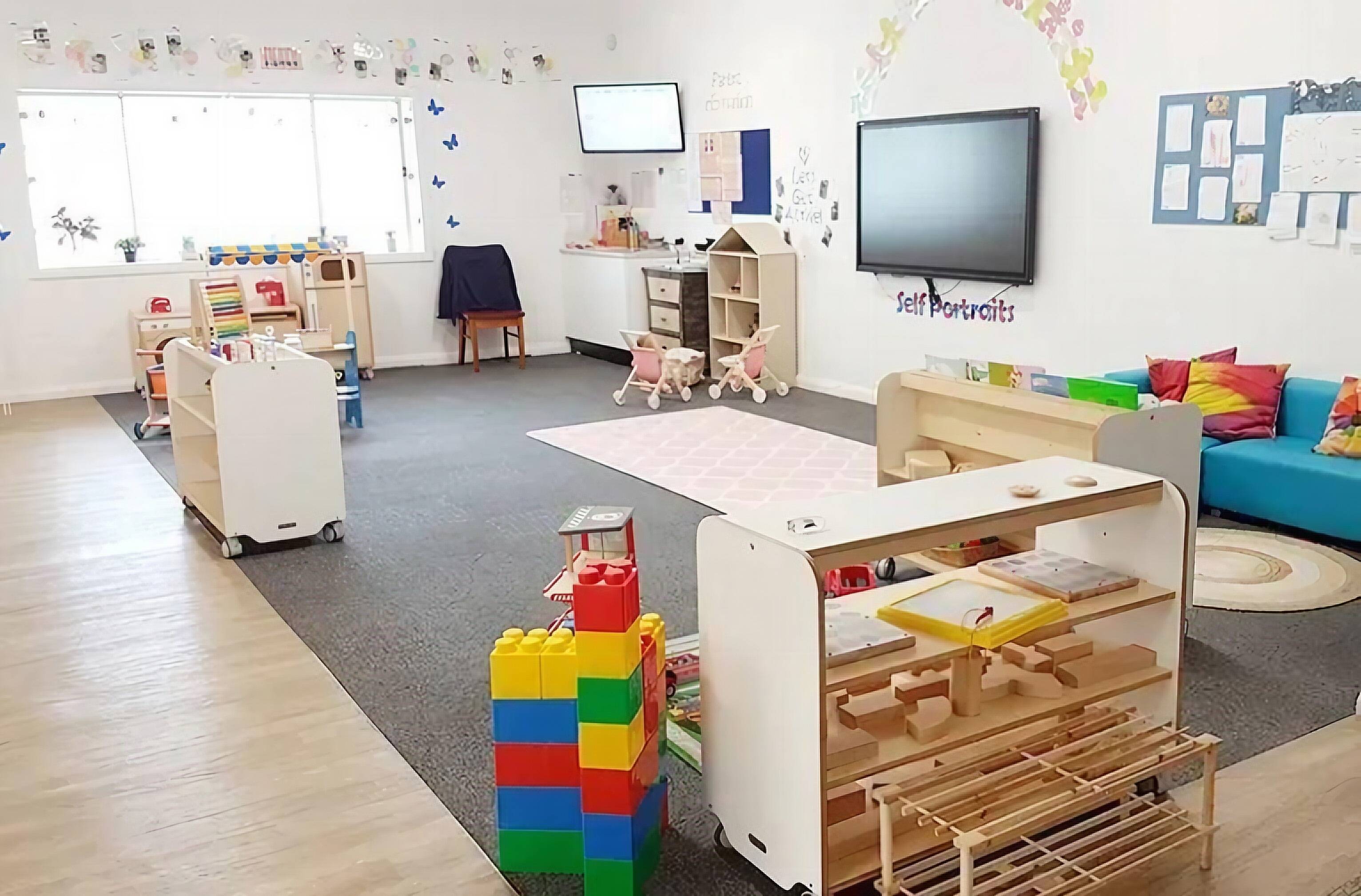 Vacancies, Enrol now at Busy Bees at New Lambton in New Lambton, NSW